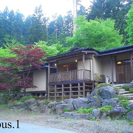 Hotel Shikitei Fujiyoshida Exterior foto