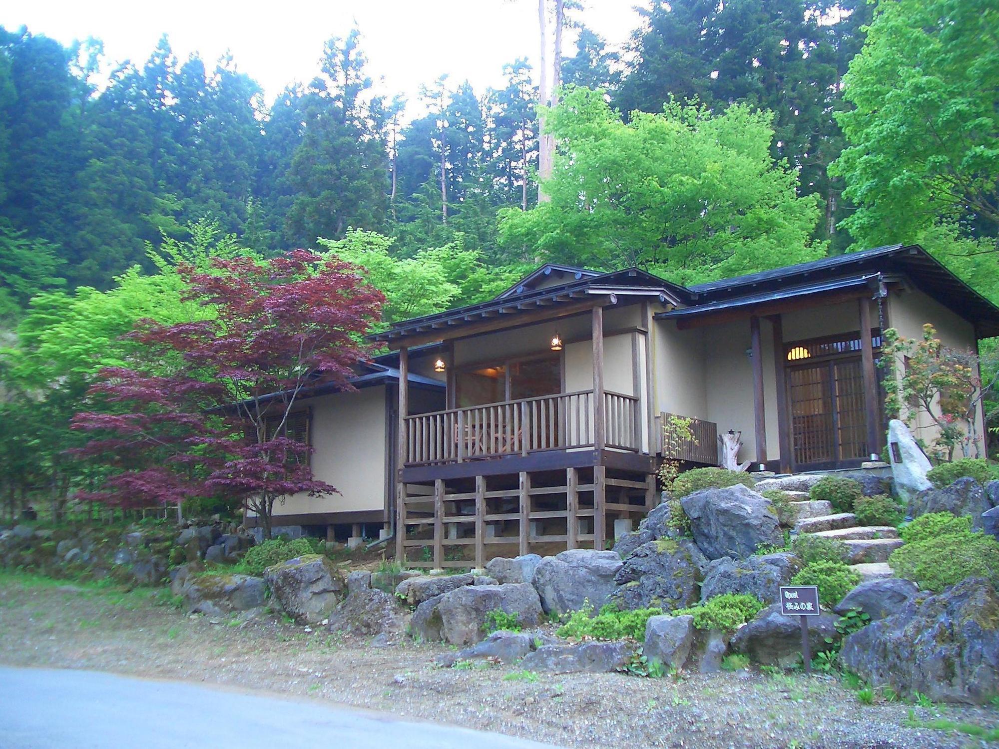 Hotel Shikitei Fujiyoshida Exterior foto