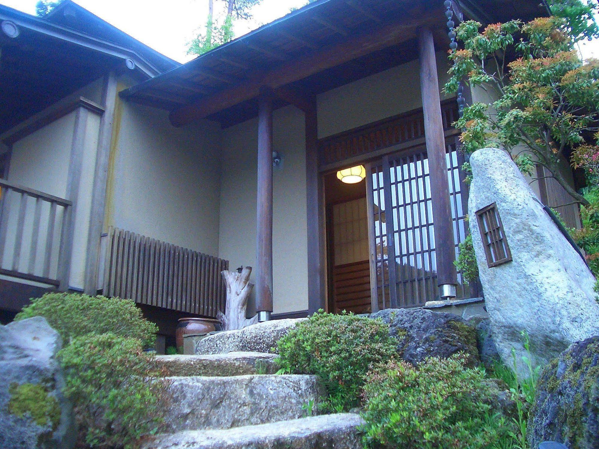 Hotel Shikitei Fujiyoshida Exterior foto